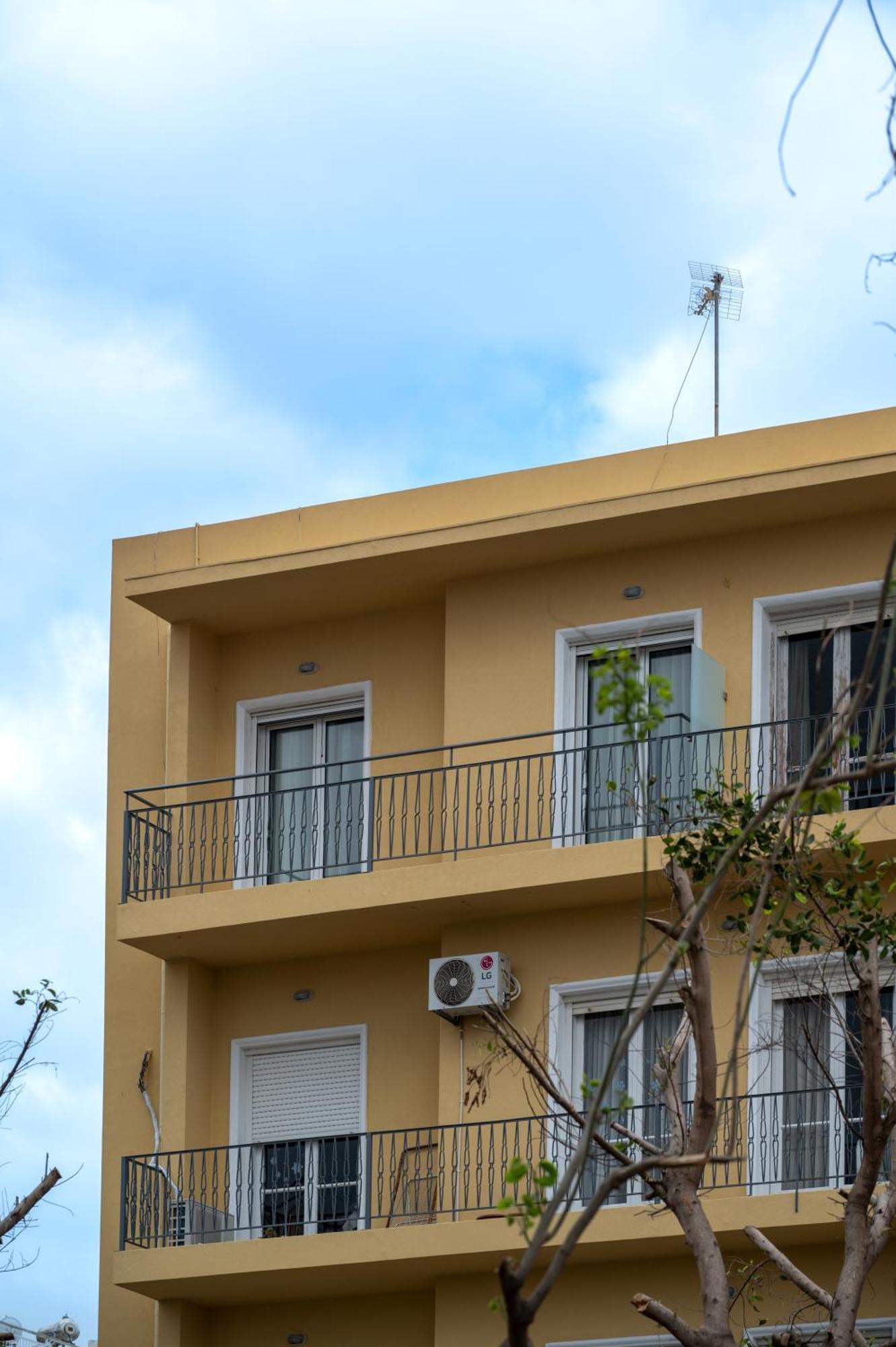 Theotokopoulos Park Renovated Apartment Heraklion  ภายนอก รูปภาพ